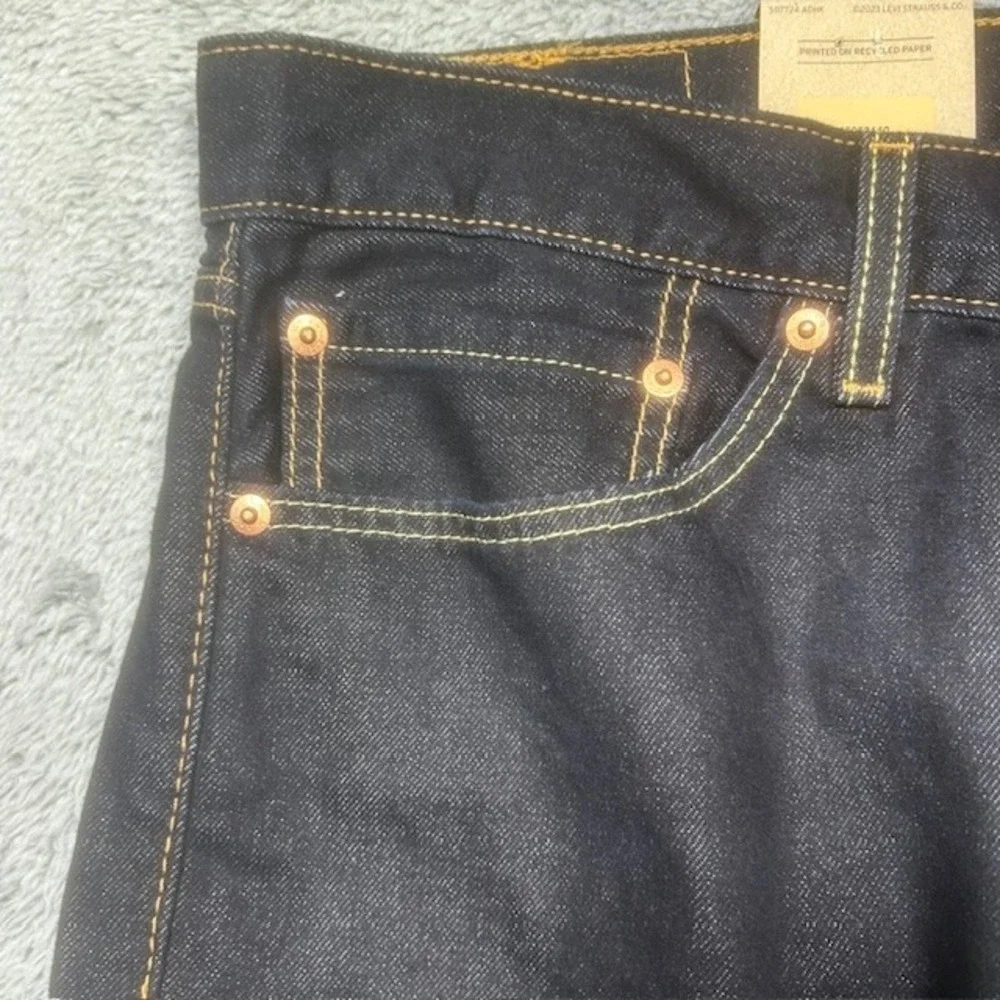 Levi's 505 Jeans Men's 34X30 Blue Dark Wash Denim Regular Eco Ease IRREGULAR NEW